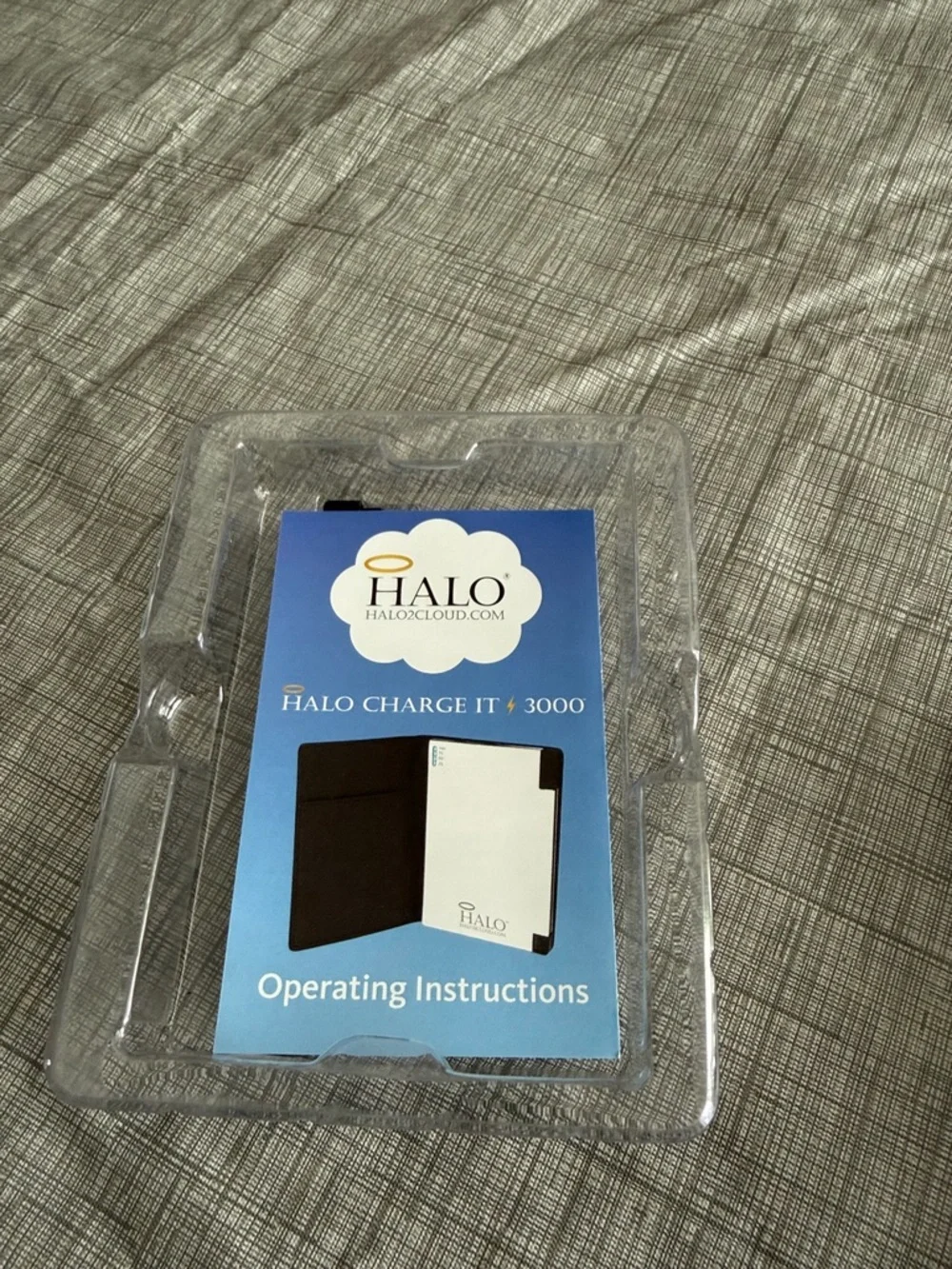Halo Black or Gray Textured Card & Key Organizer